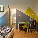 Hostel Cornel